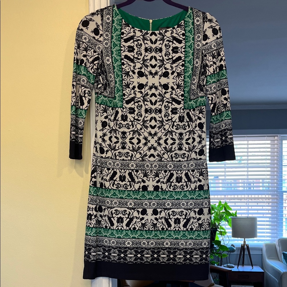 Vince Camuto Black and Green Patterned 3/4 Sleeve Dress Size 2P